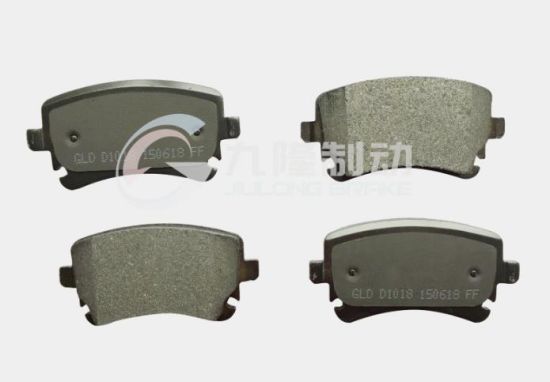No Noise Auto Brake Pads for Audi Volkswagen (D1018/3W5698451A) High Quality Ceramic Auto Parts
