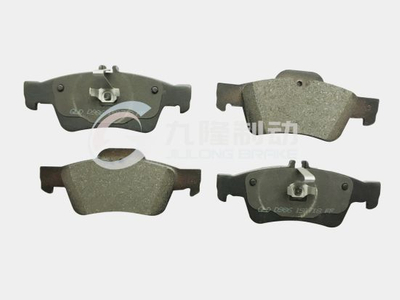No Noise Auto Brake Pads for Mercedes Benz (D986/003 420 51 20) High Quality Ceramic Auto Parts