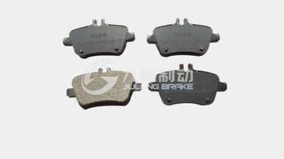 OEM Car Accessories Hot Selling Auto Brake Pads for Mercedes Benz Infiniti (D1646 /006 420 23 20) Ceramic and Semi-Metal Material