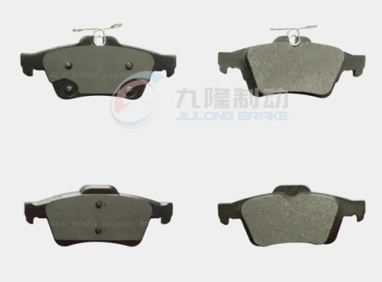 Ceramic High Quality Auto Brake Pads for Ford Focus (D1564/425405) Auto Parts ISO9001