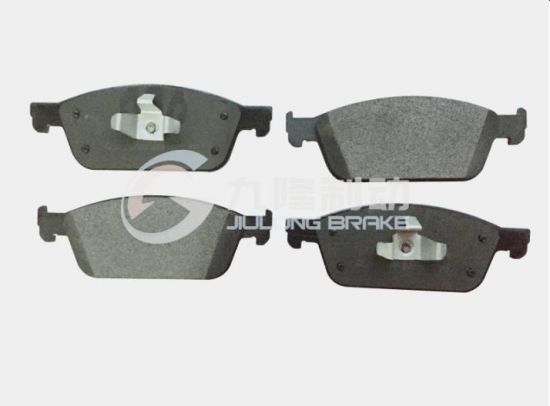 OEM Car Accessories Hot Selling Auto Brake Pads for Ford Focus Kuga Tourneo Connect (D1668/CV6Z2001P) Ceramic and Semi-Metal Material