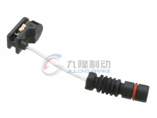 Auto Brake Parts Wheel Speed Sensor Brake Pad Wear Sensor for Benz (2105401117)