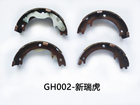 Popular Auto Parts Brake Shoes for Man Apply to Chery High Quality Ceramic ISO9001